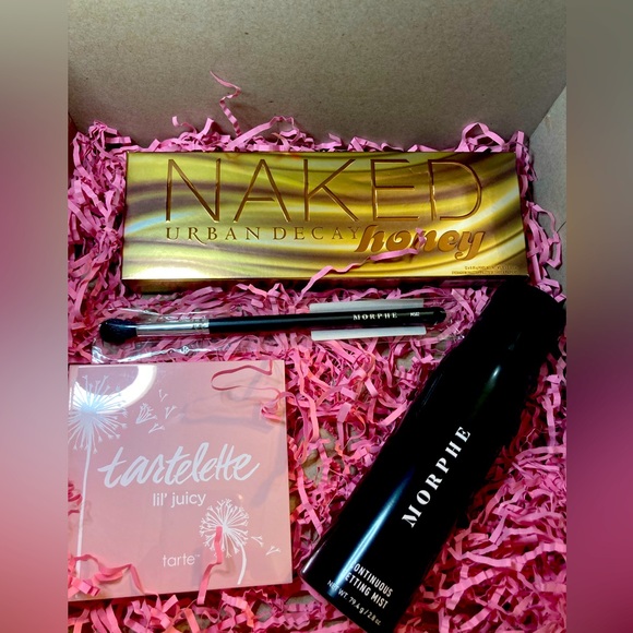 Naked palette - Picture 1 of 1